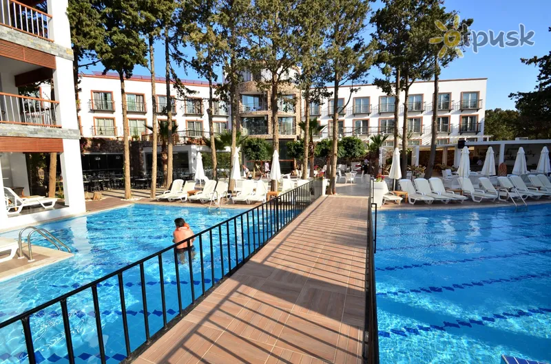 Фото отеля Mio Bianco Resort 4* Bodrumas Turkija išorė ir baseinai