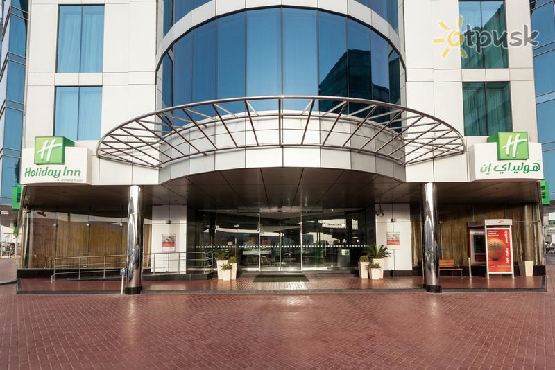 Фото отеля Holiday Inn Dubai Al Barsha 4* Дубай ОАЭ экстерьер и бассейны