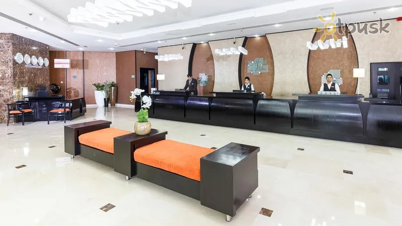 Фото отеля Holiday Inn Dubai Al Barsha 4* Dubajus JAE fojė ir interjeras