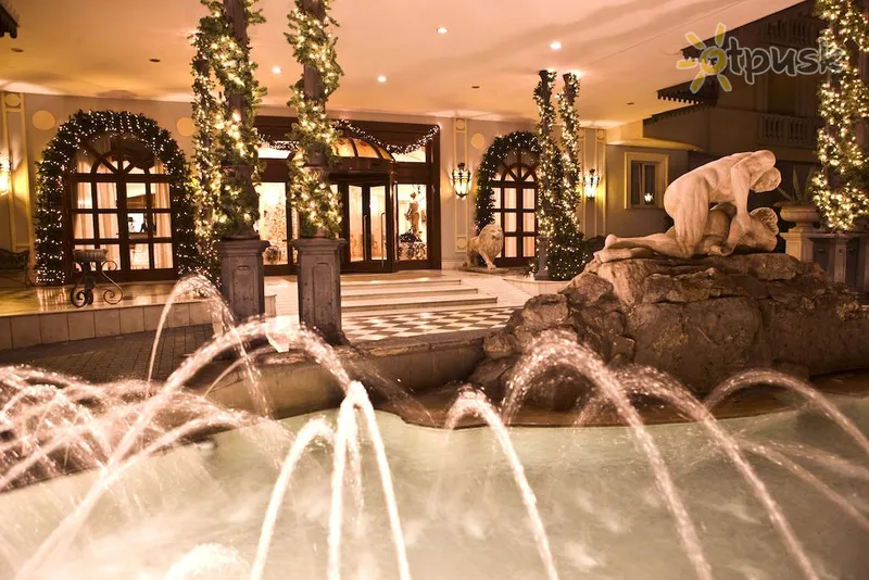 Фото отеля Grand Hotel Vanvitelli 4* Неаполь Італія екстер'єр та басейни