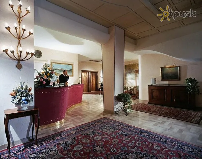 Фото отеля Astra Hotel 4* Ferrāra Itālija vestibils un interjers