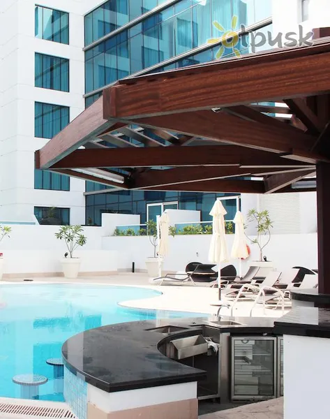 Фото отеля Hyatt Place Dubai Al Rigga 4* Дубай ОАЭ экстерьер и бассейны