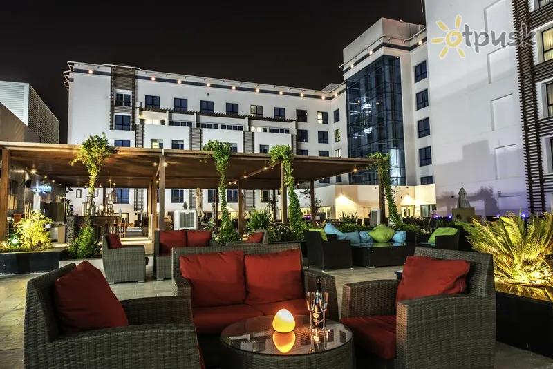 Фото отеля Hili Rayhaan by Rotana 5* Аль Айн ОАЭ бары и рестораны