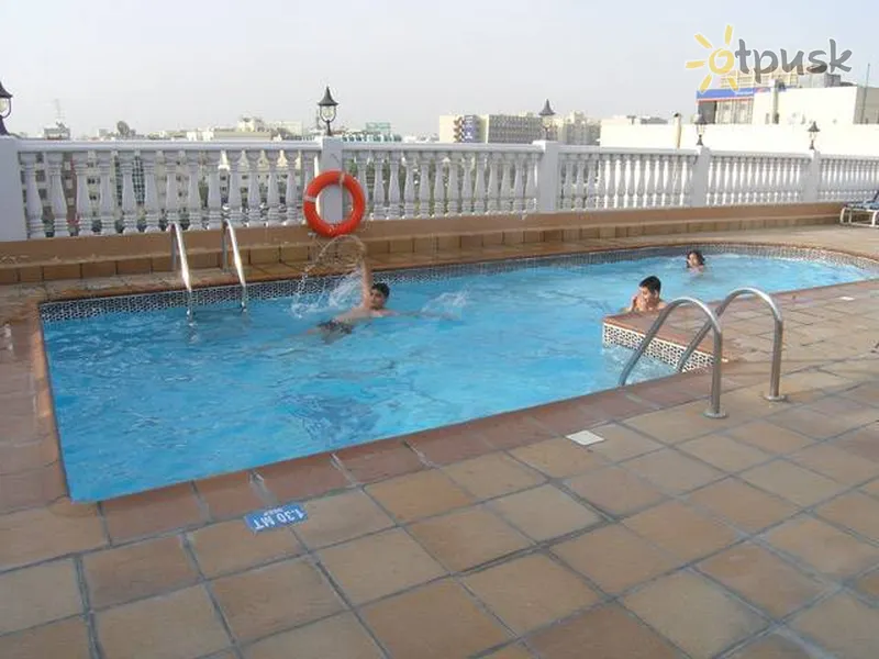 Фото отеля Jonrad Hotel 3* Дубай ОАЕ екстер'єр та басейни