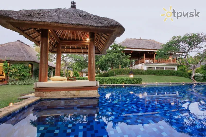 Фото отеля Hanani Villa 4* Джимбаран (о. Бали) Индонезия экстерьер и бассейны