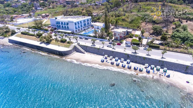 Фото отеля Tourist Hotel 3* о. Сицилия Италия пляж
