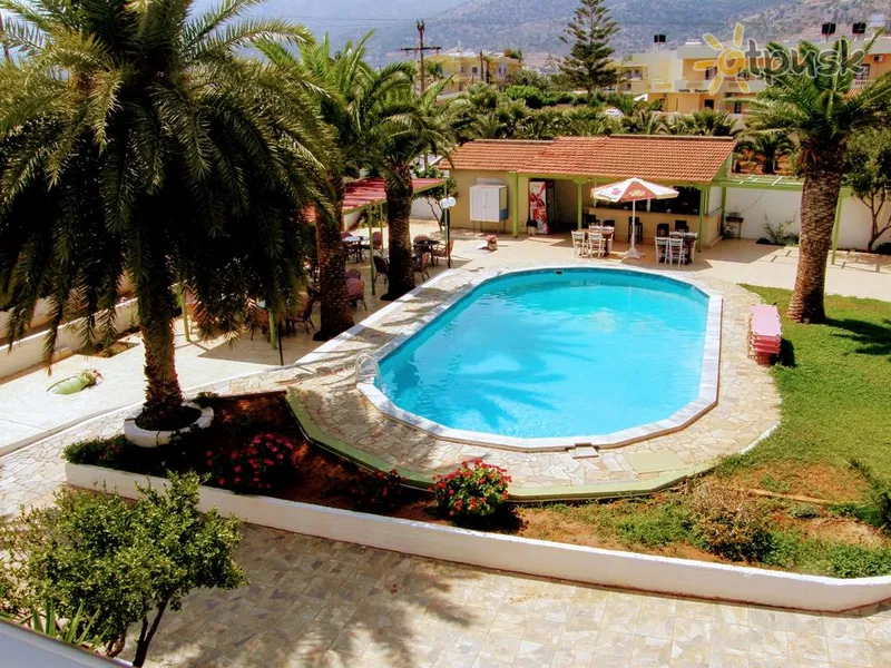 Фото отеля Ambrosia Hotel 2* о. Крит – Іракліон Греція екстер'єр та басейни