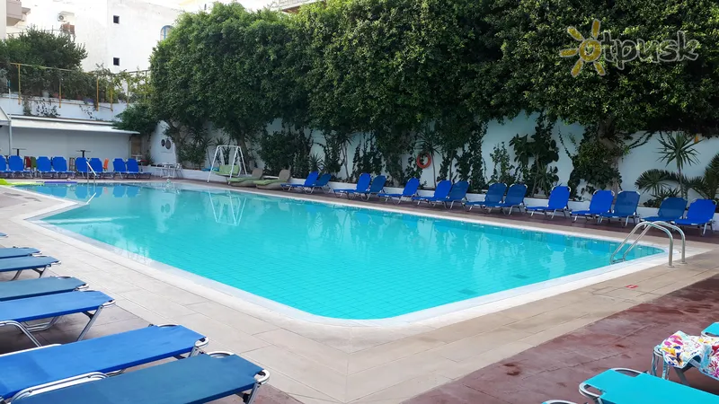 Фото отеля Porto Plazza Hotel 3* Kreta – Heraklionas Graikija išorė ir baseinai