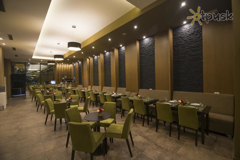 Фото отеля Sun Hotel 4* Дуррес Албания бары и рестораны