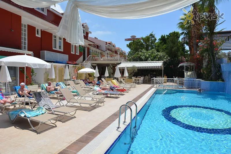 Фото отеля Tonoz Beach Hotel 3* Fethiye Turkija išorė ir baseinai