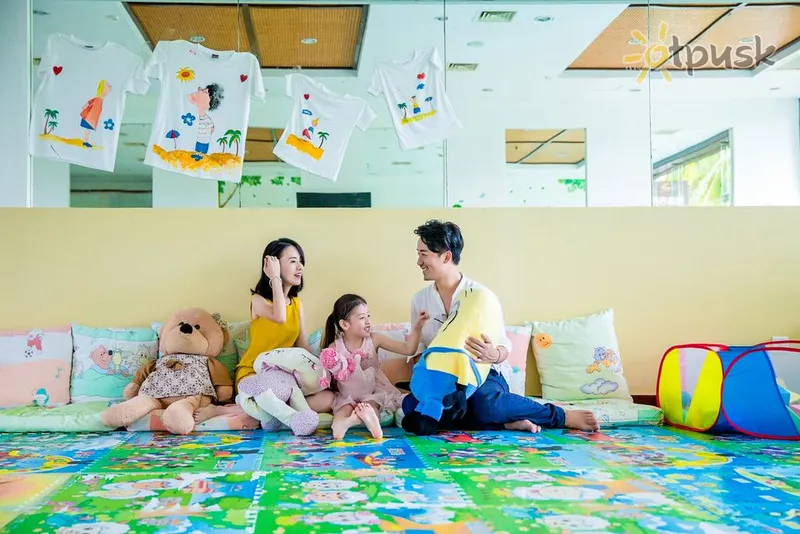 Фото отеля Yalong Bay Villas & Spa 5* о. Хайнань Китай для детей