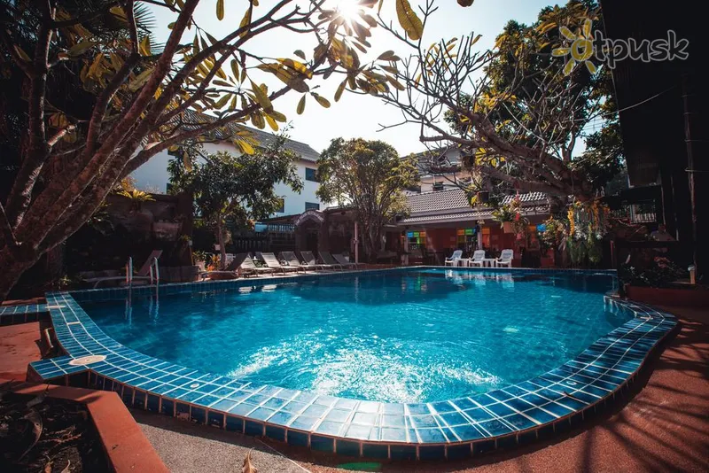 Фото отеля The Train Resort Pattaya 4* Паттайя Таиланд экстерьер и бассейны