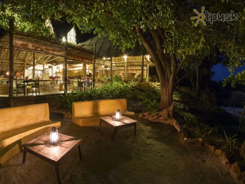 Фото отеля Pole Pole Bungalows 4* о. Мафия Танзания бары и рестораны