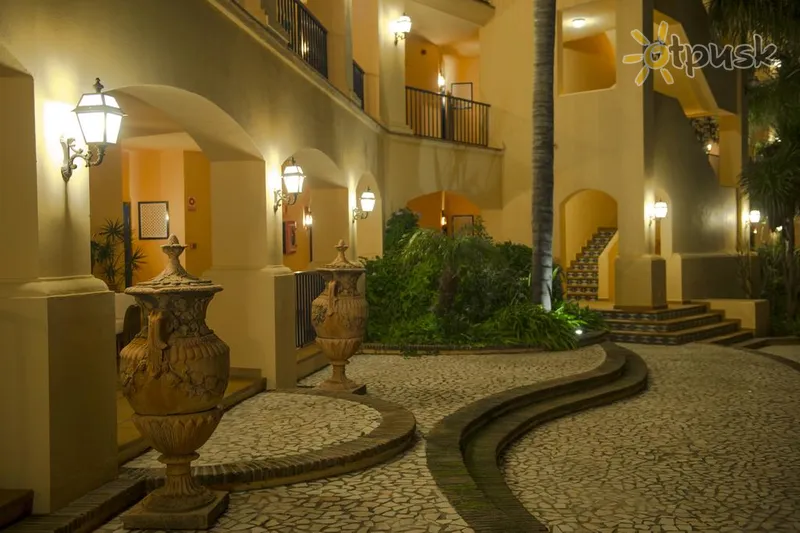 Фото отеля Guadalmina Spa & Golf Resort 4* Коста Дель Соль Испания экстерьер и бассейны