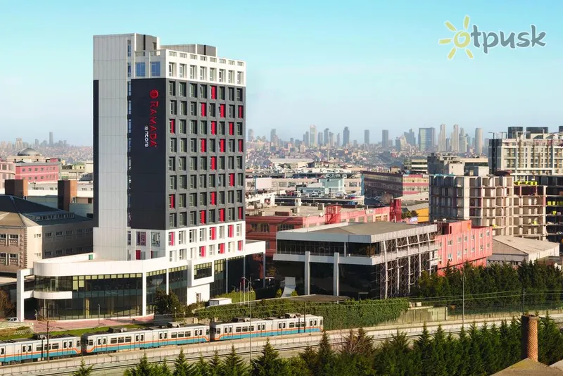 Фото отеля Ramada Encore Istanbul Bayrampasa 4* Стамбул Турция экстерьер и бассейны