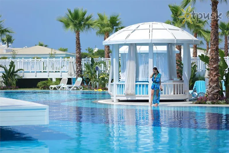 Фото отеля Sueno Hotels Deluxe Belek 5* Belekas Turkija išorė ir baseinai