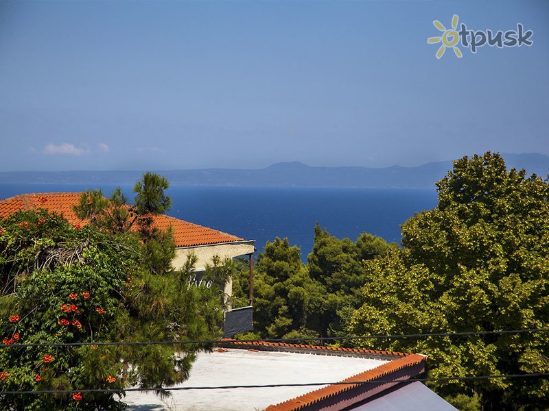 Фото отеля Adonis Hotel Kriopigi 2* Halkidiki — Kasandra Grieķija ārpuse un baseini