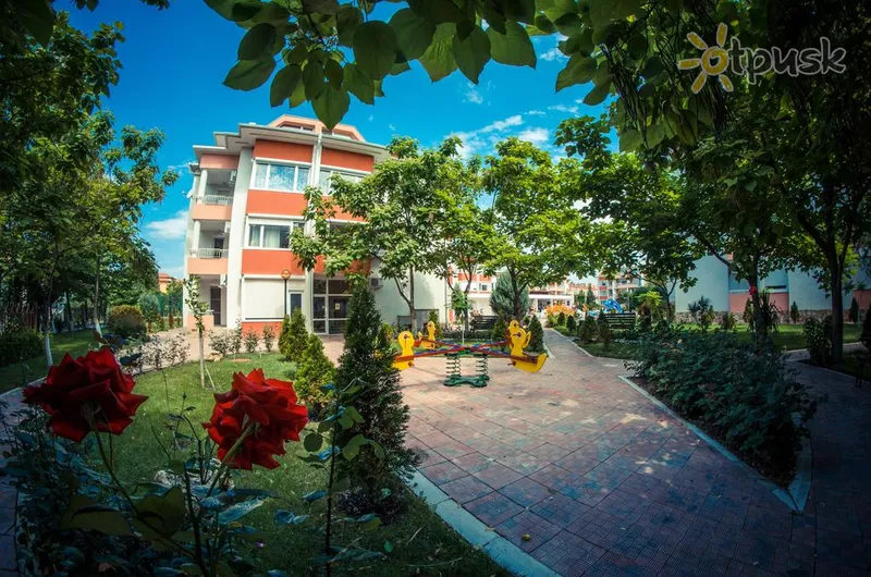 Фото отеля Sunny Fort Apartments 3* Сонячний берег Болгарія екстер'єр та басейни