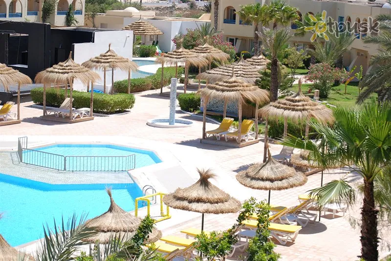 Фото отеля ONE Resort Djerba Blue Village 3* par. Džerba Tunisija ārpuse un baseini