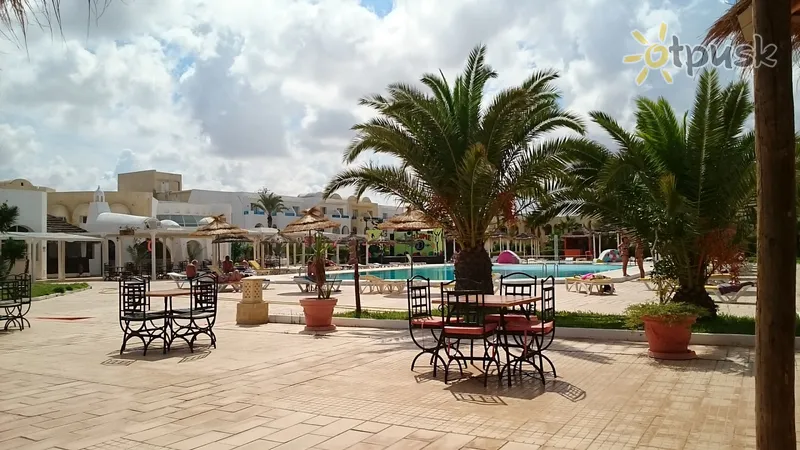 Фото отеля ONE Resort Djerba Blue Village 3* о. Джерба Тунис экстерьер и бассейны