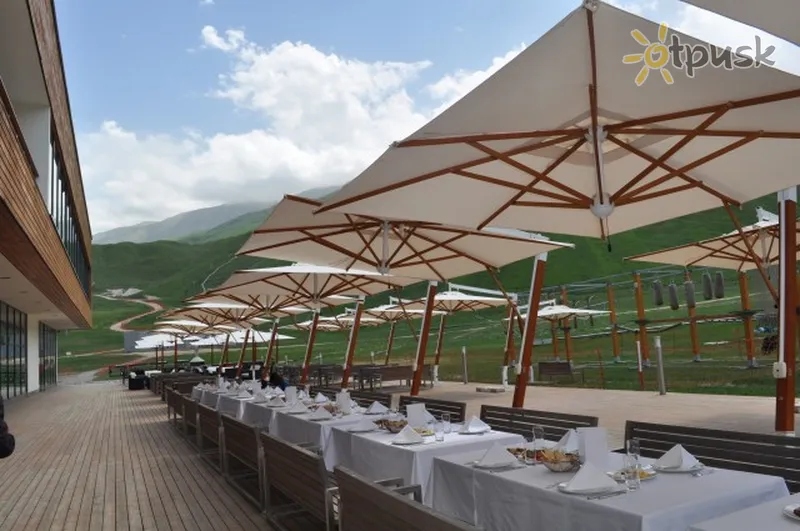 Фото отеля Zirve Hotel 4* Huzārs Azerbaidžāna bāri un restorāni