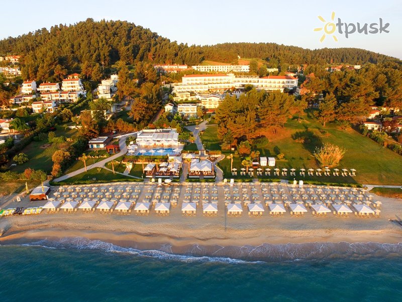 Фото отеля Aegean Melathron Thalasso Spa Hotel 5* Halkidiki — Kasandra Grieķija pludmale