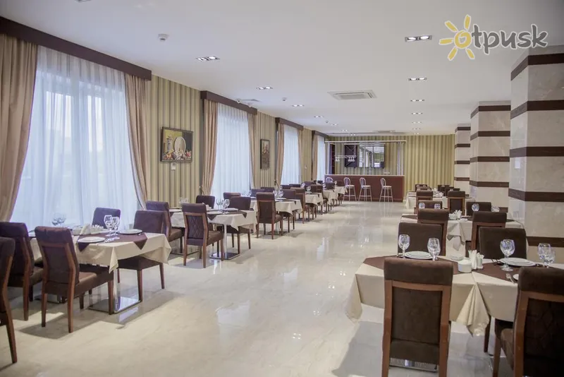 Фото отеля Black Mount Hotel 4* Baku Azerbaidžanas barai ir restoranai
