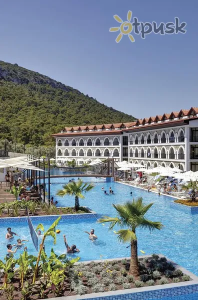 Фото отеля Ramada Resort by Wyndham Akbuk 4* Дідім Туреччина екстер'єр та басейни