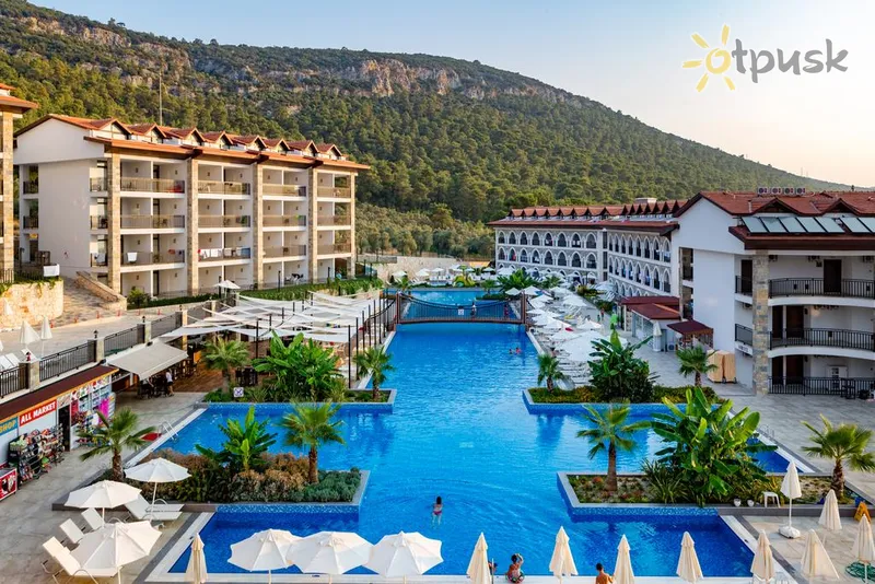Фото отеля Ramada Resort by Wyndham Akbuk 4* Didims Turcija ārpuse un baseini