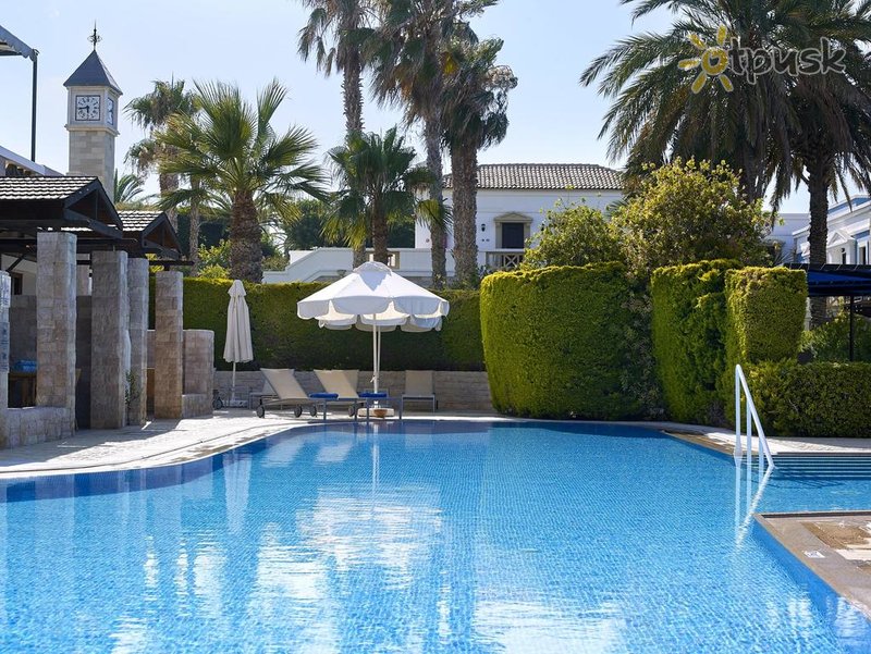 Фото отеля Mitsis Royal Mare Thalasso & Spa Resort 5* о. Крит – Ираклион Греция экстерьер и бассейны