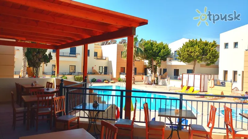 Фото отеля Blue Aegean Hotel & Suites 4* о. Крит – Іракліон Греція бари та ресторани