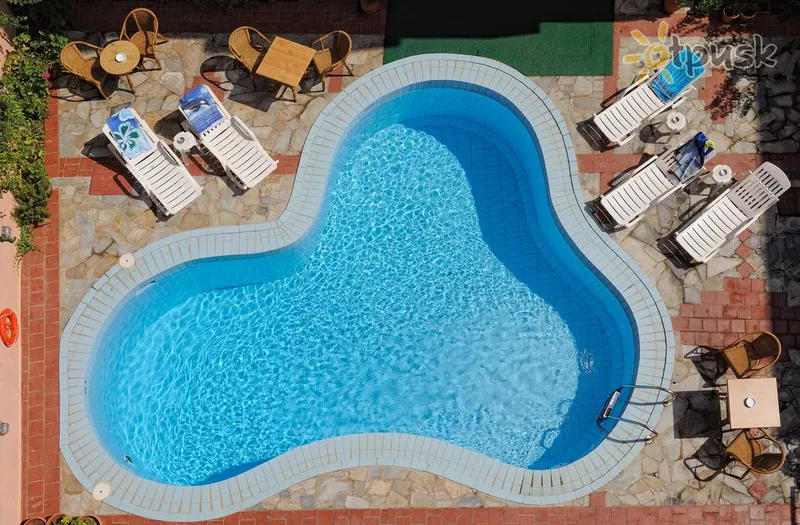Фото отеля Cleopatra Apartments 3* Kreta – Heraklionas Graikija išorė ir baseinai