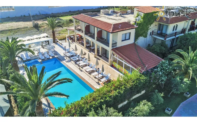 Фото отеля Creta Aquamarine Hotel 3* Kreta – Retimnas Graikija išorė ir baseinai