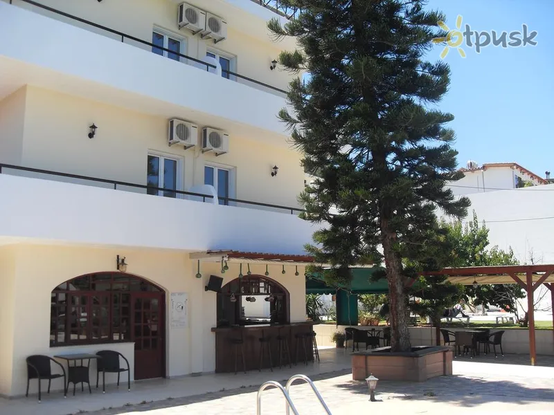 Фото отеля Iraklis Hotel Apartments 3* Kreta – Heraklionas Graikija barai ir restoranai