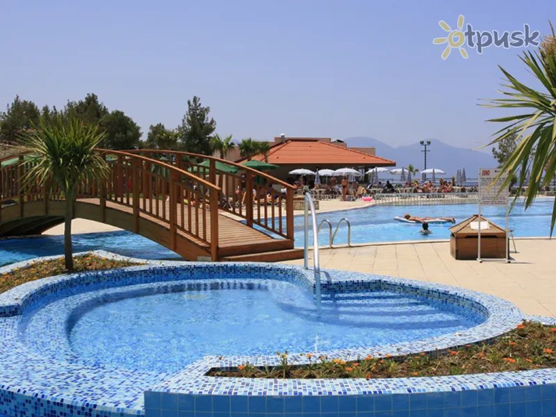 Фото отеля Otium Sealight Beach Resort 5* Kusadasi Turcija ārpuse un baseini