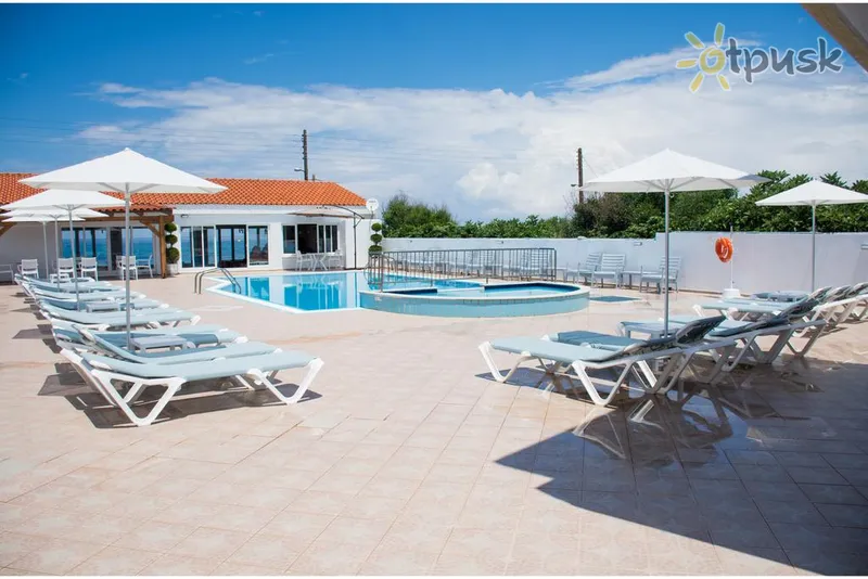 Фото отеля Kasapakis Hotel 3* о. Крит – Іракліон Греція екстер'єр та басейни
