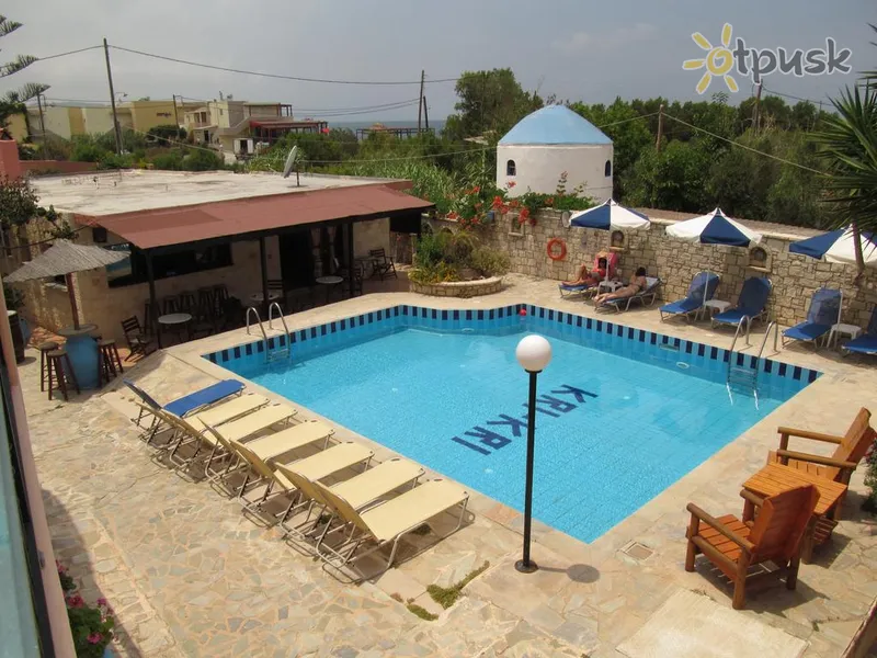 Фото отеля Kri-Kri Village Holiday Apartments 3* о. Крит – Ираклион Греция экстерьер и бассейны