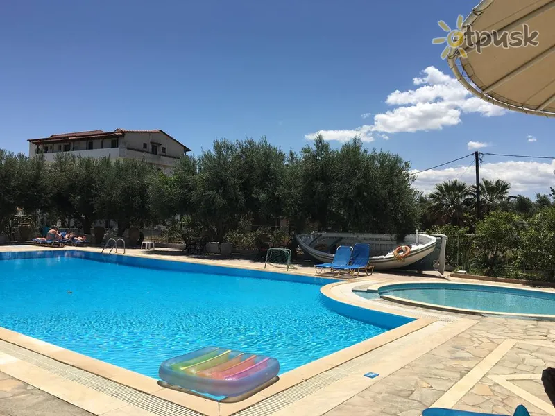 Фото отеля Lili Hotel 3* о. Крит – Ираклион Греция экстерьер и бассейны