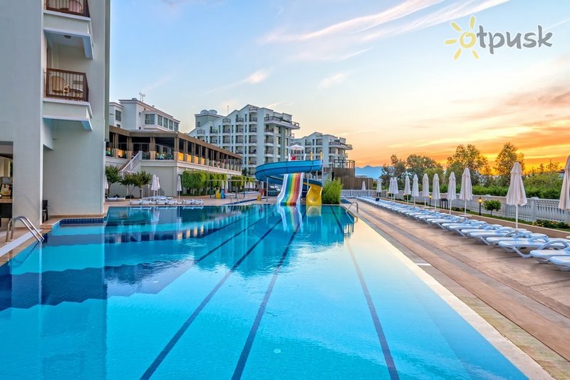 Фото отеля Royal Atlantis Spa & Resort 5* Сиде Турция экстерьер и бассейны