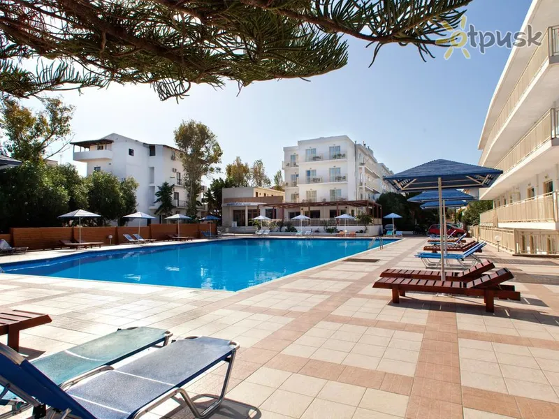 Фото отеля Marilena Hotel 4* о. Крит – Іракліон Греція екстер'єр та басейни