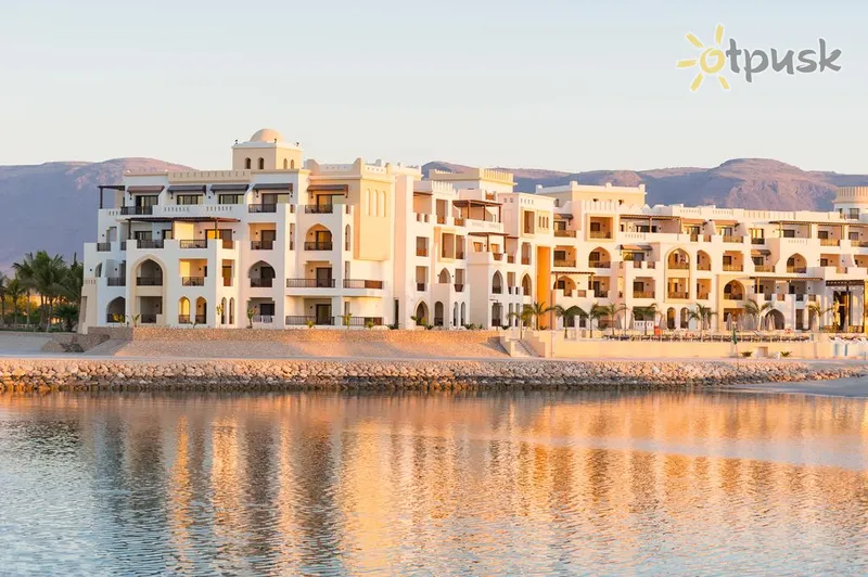 Фото отеля Fanar Hotel & Residences 4* Salalah Omanas išorė ir baseinai
