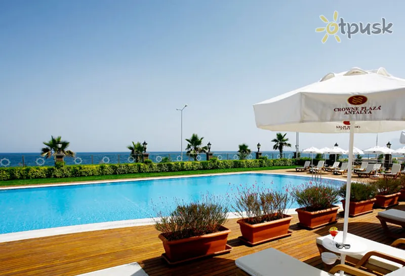 Фото отеля Crowne Plaza Antalya 5* Анталія Туреччина екстер'єр та басейни