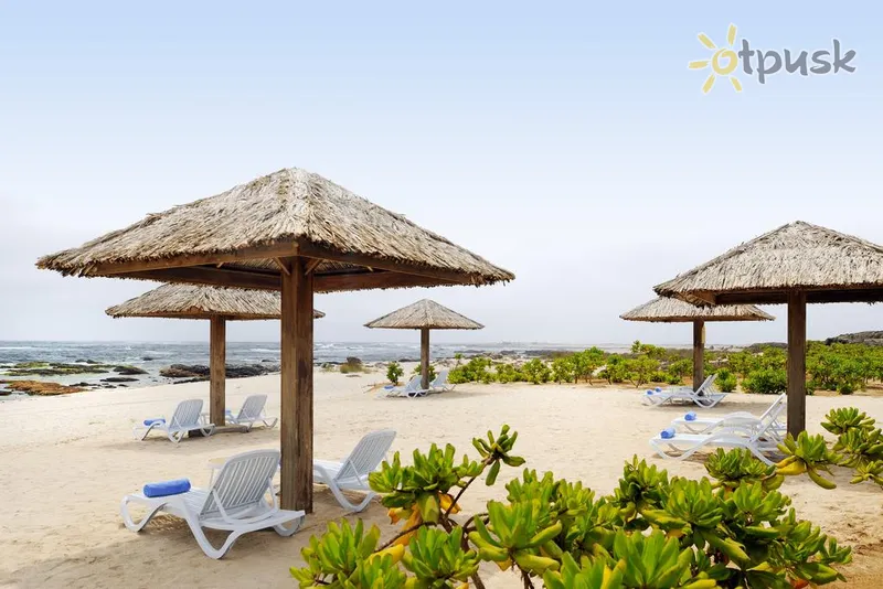 Фото отеля Kairaba Mirbat Resort 5* Салала Оман пляж