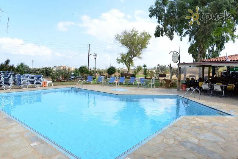 Фото отеля Mylos Studios 2* Kreta – Heraklionas Graikija išorė ir baseinai