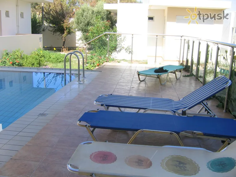 Фото отеля Aparthotel Thodorou 3* о. Крит – Ханья Греція екстер'єр та басейни