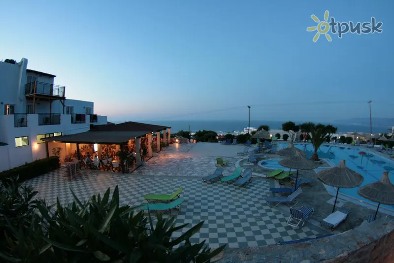 Фото отеля Semiramis Village Hotel 4* Kreta – Heraklionas Graikija barai ir restoranai
