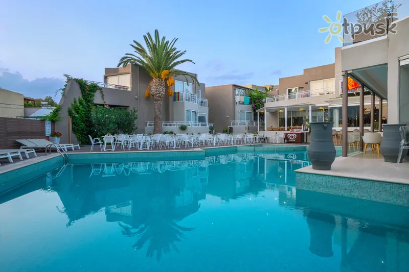 Фото отеля Nefeli Hotel 4* Kreta – Retimnas Graikija išorė ir baseinai