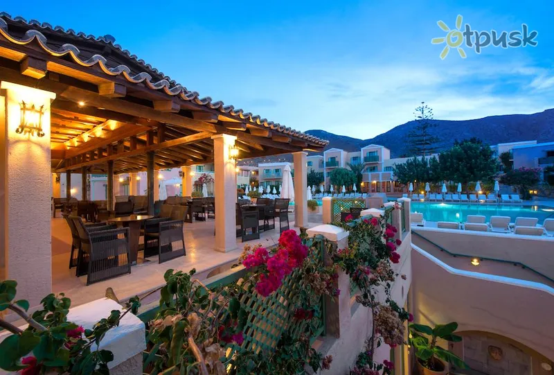 Фото отеля Silva Beach Hotel 4* Kreta – Heraklionas Graikija barai ir restoranai