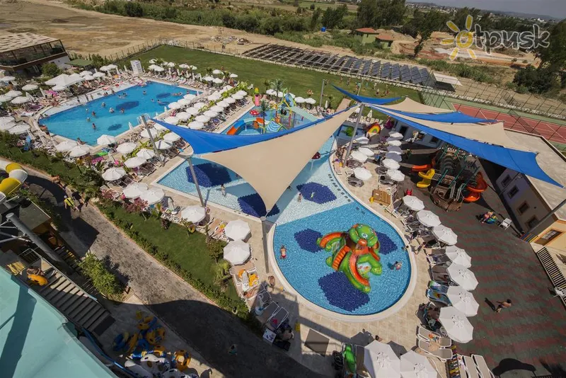 Фото отеля Dream World Aqua 5* Sānu Turcija ārpuse un baseini