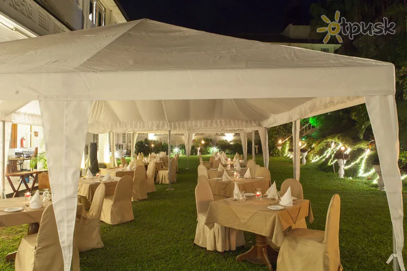 Фото отеля Suisse Hotel 4* Kandis Šri Lanka barai ir restoranai